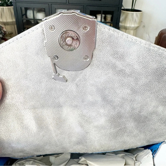 Loungefly Jango Fett Crossbody Bag Purse‎ Chain Strap Disney Star Wars New w Tag - Picture 8 of 11